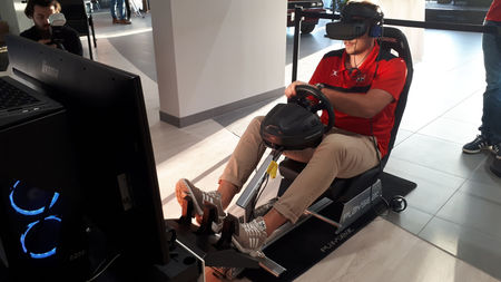 Evenement niort tech réalité virtuelle à Niort simulation course
